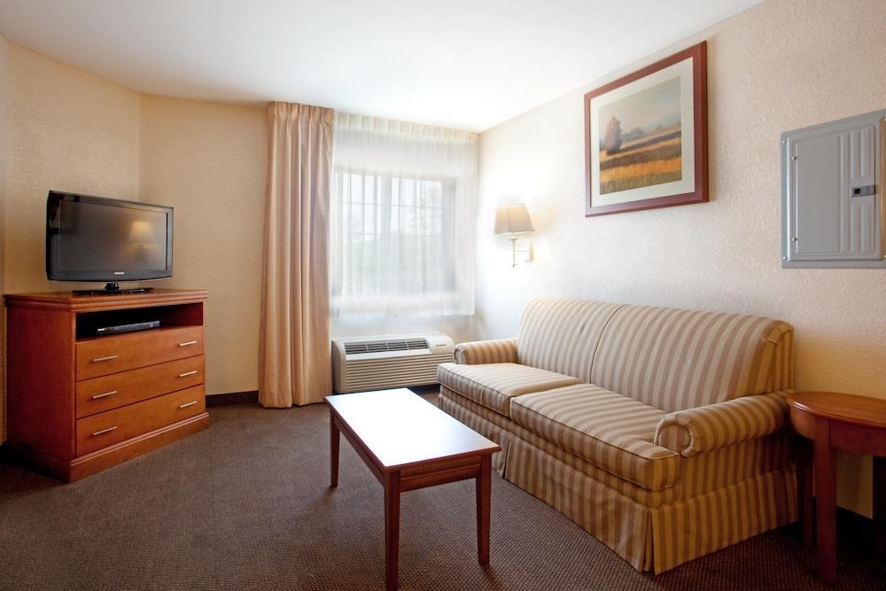 Candlewood Suites Sumter By Ihg Exterior foto