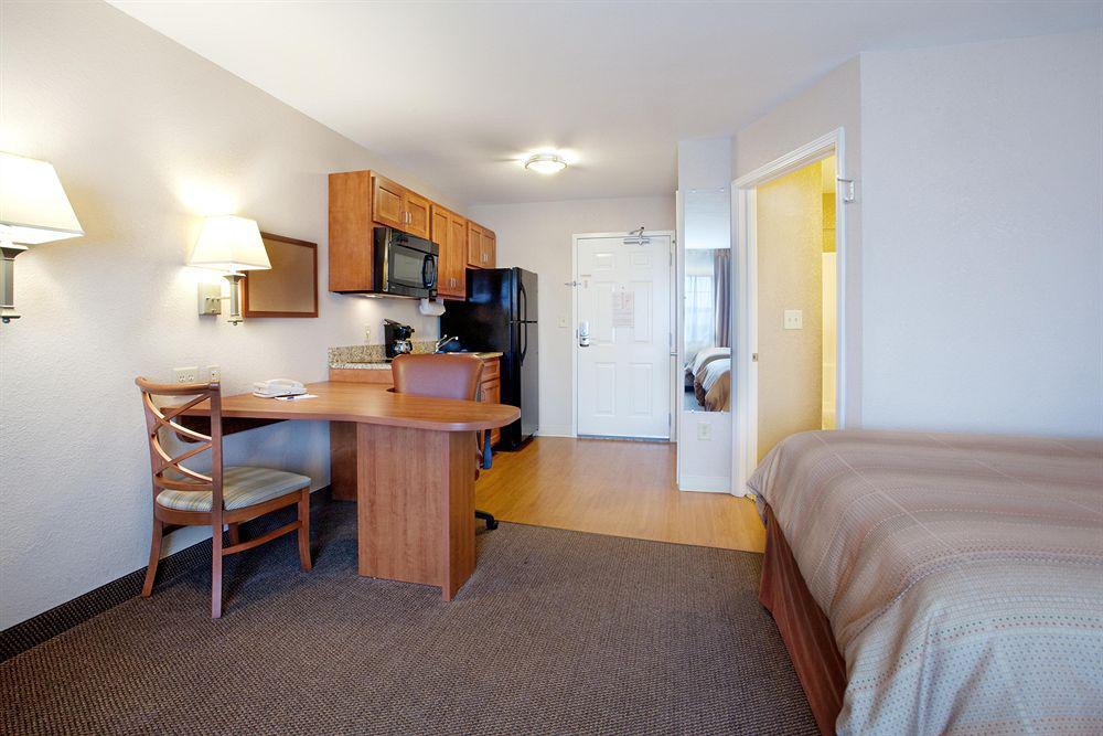Candlewood Suites Sumter By Ihg Quarto foto